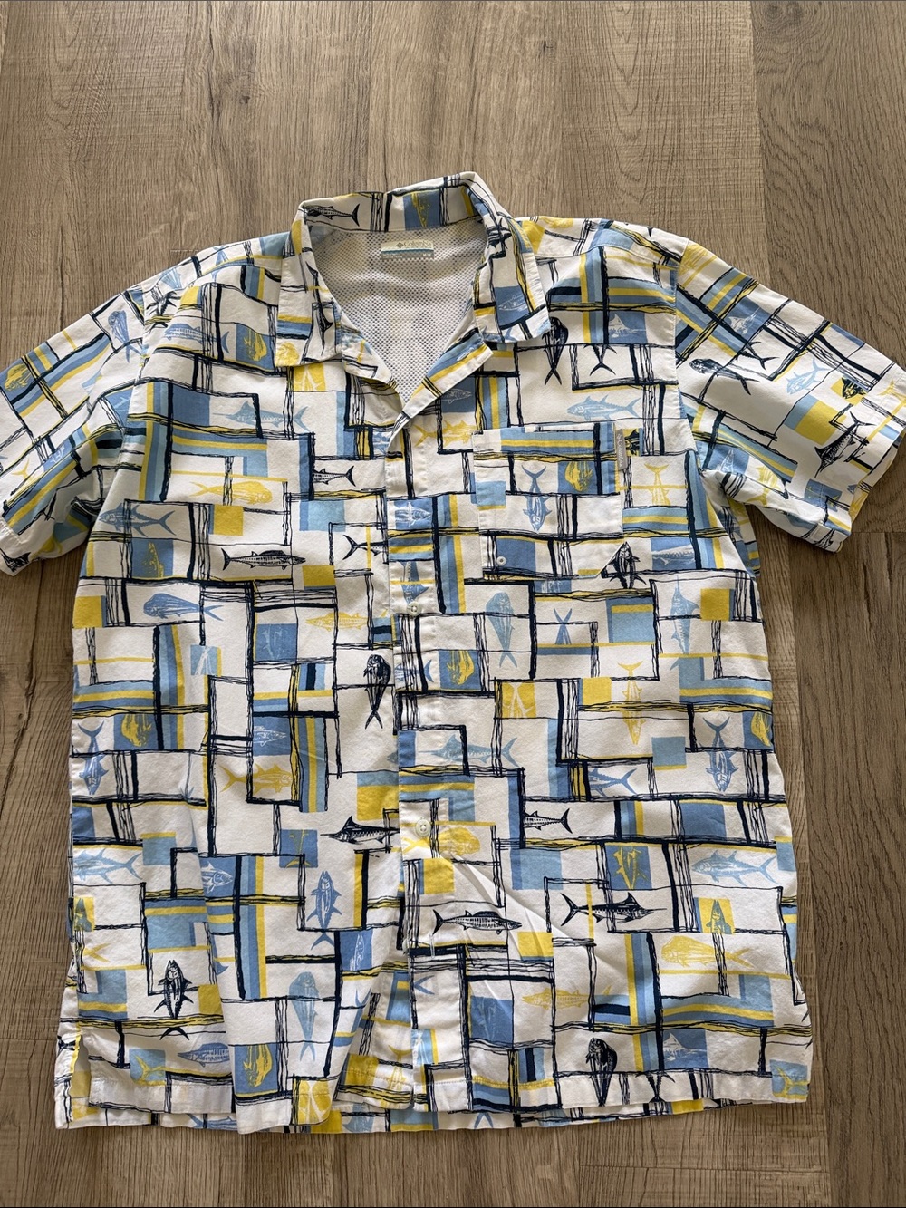 Columbia Men's Short-Sleeve Casual Beach Shirt - White with Blue & Yellow Print